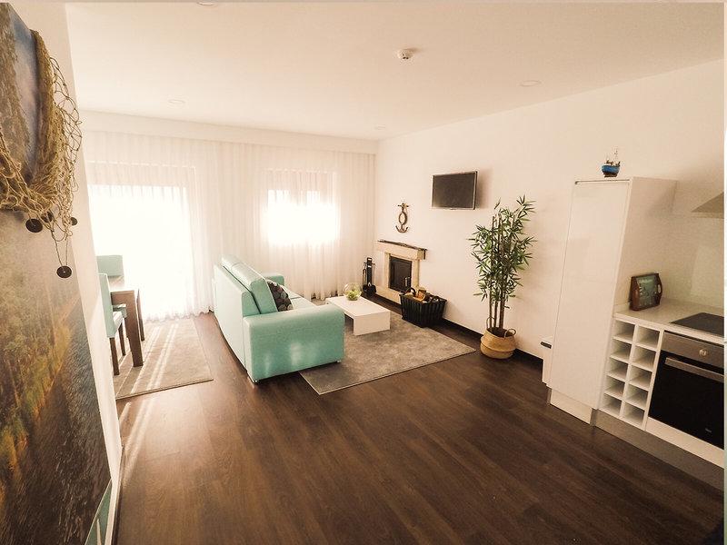 708FDD7DCA33D71482819A4D54B20576