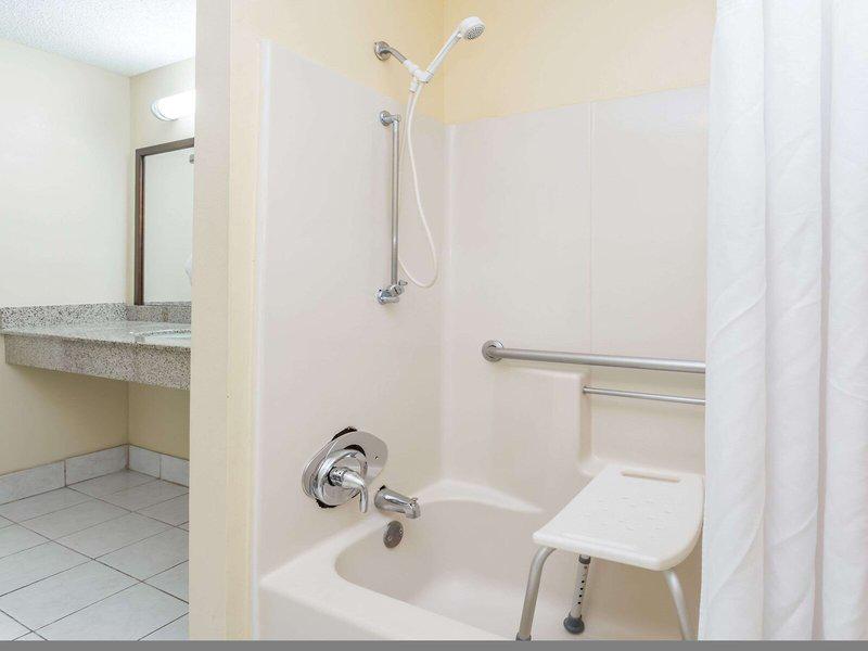 C9506BFF1A45D81E81DE504EE6670A69