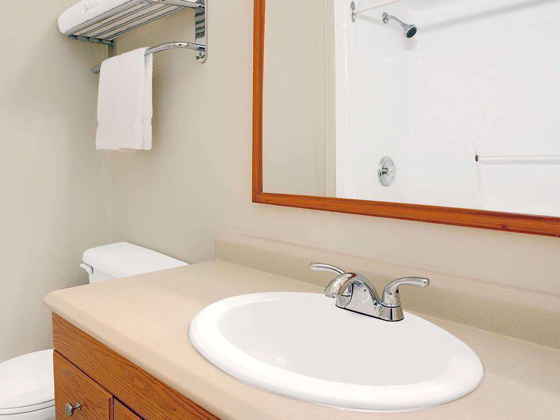 532952A951E358EB3485C42334646469