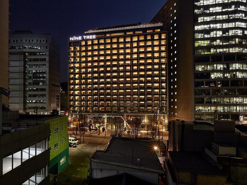 F5207FF4492792F6A24B2CA3E3A4E756