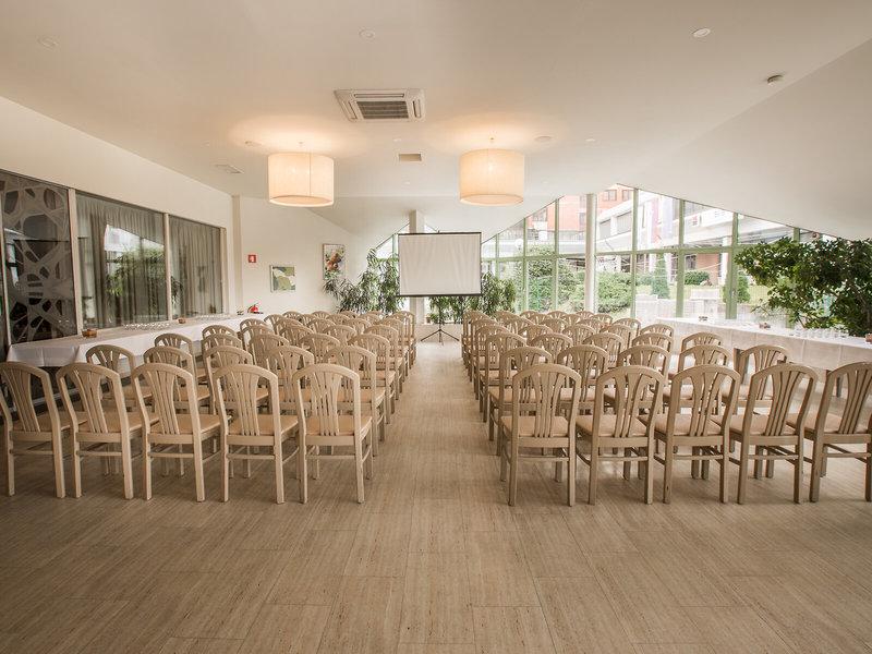 4763FE08FFE9366485F29E67D935A2F8