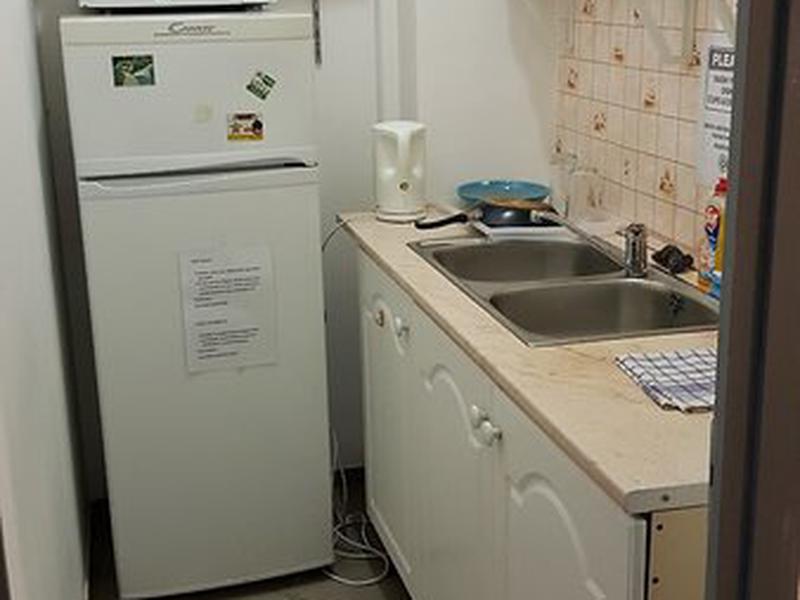 FCE8D310AF4F1E962AA445C83B28126F