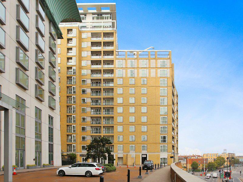 9F87D4C12B4172E4AE2D134D3F3B6A3F