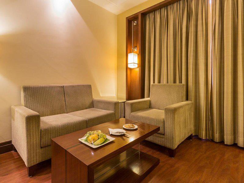 76169421CEB17253CB5F619E495B63AD