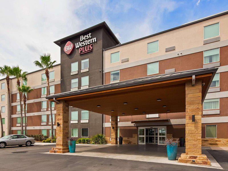 79E2FC683ED2B5958D87CCBBD3733025