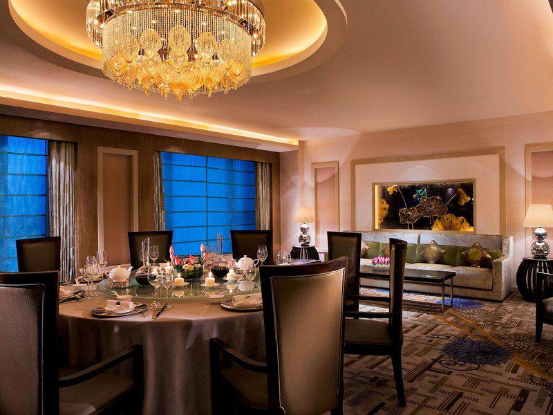 8E180647E3BB3C14385C7DC1882A23A3