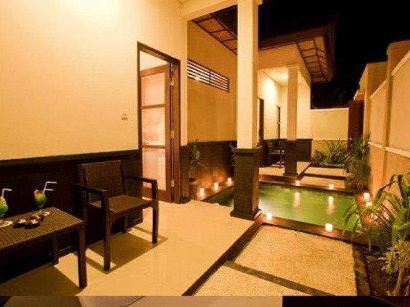 22E3C12731449541AC6A6E79B11F8536