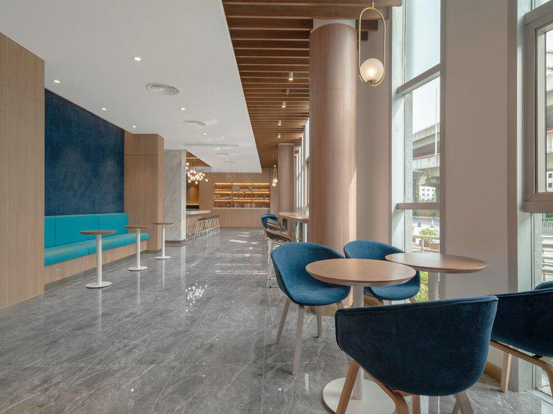 CE598F02913AE930CC04BAAFE339DB05