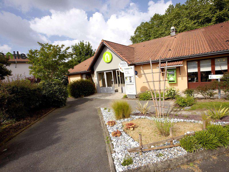 E9C84AD8419866376265E720FEDFD4A1