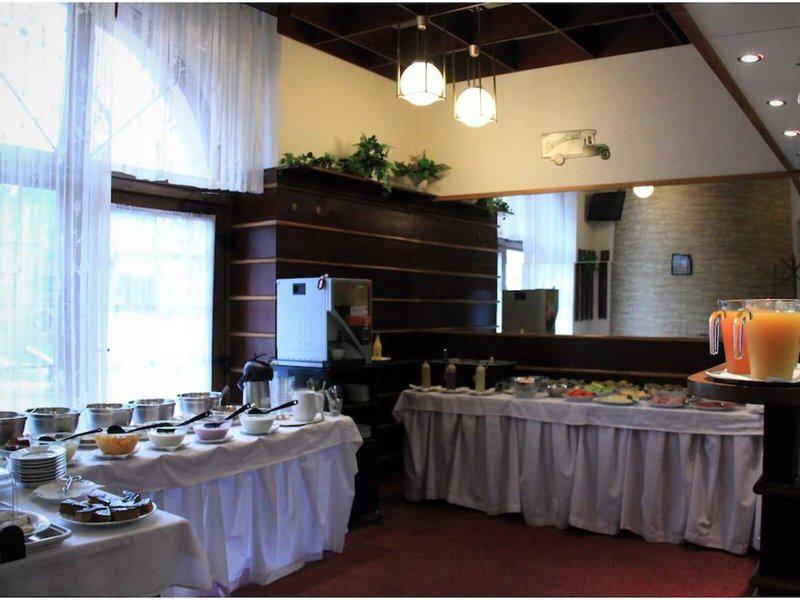 713647DA1D603B7A60A1CEFE139D36C2