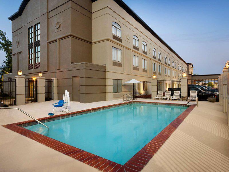 A53F6D32C9D3D73833E243915C851A49