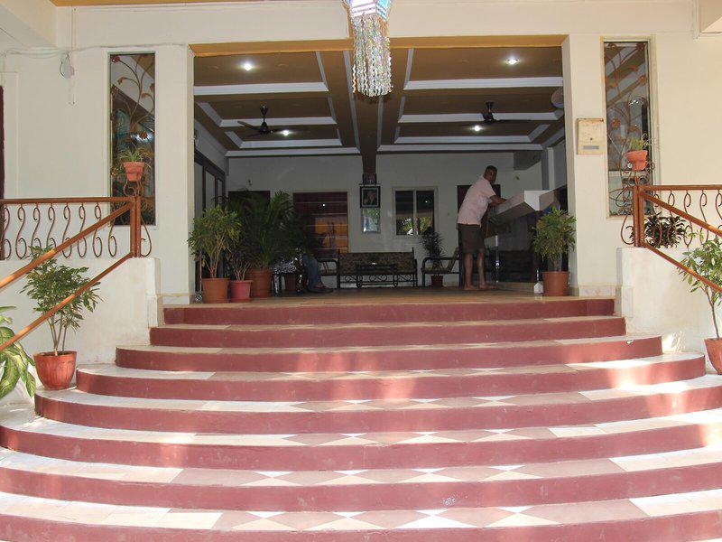 43ABB276105F4963E356F6A42AFA7BE8