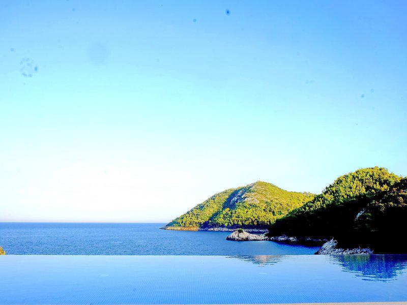 E0CA6AA4371CB7126B9A2988C59FB1F7