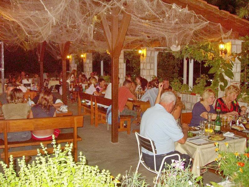 54DD566C2152928A3732480275050C35