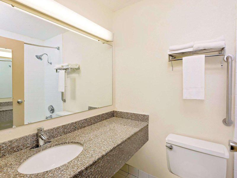 B68C8C767B28C10F3B115DDAF6FA5055