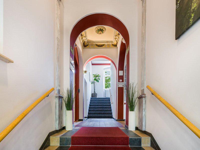 C4A8CC3F0CB385B1272E430E146ABC08