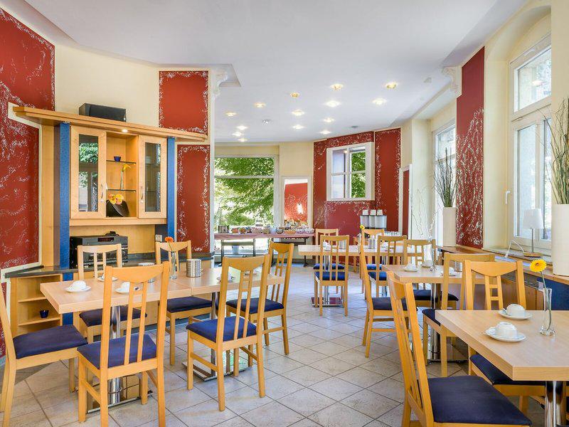 5FB3D8A8327CAEB86C7362597AA429D1