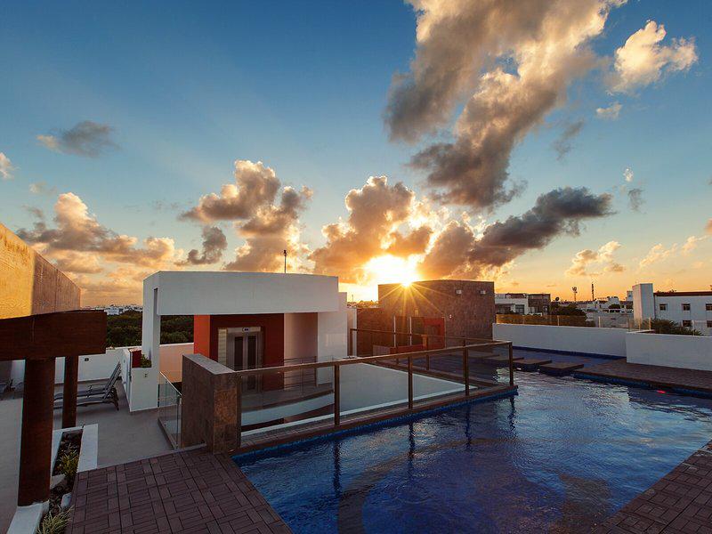 39C7877B2EE2CC231B18C9AC1F87A882