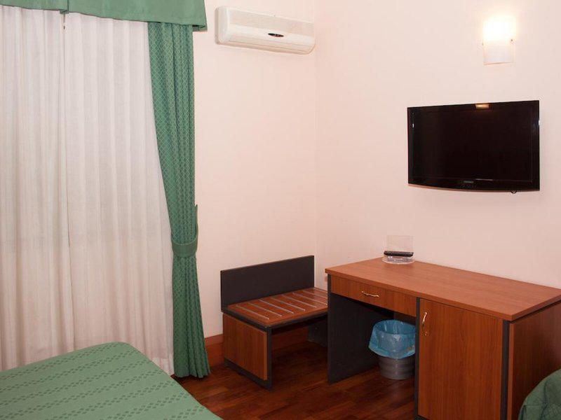 1658798FB291FDECD9777D9D83F48DF5