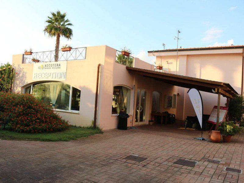 47AFA98B006429C679F7A338A8A23E9C