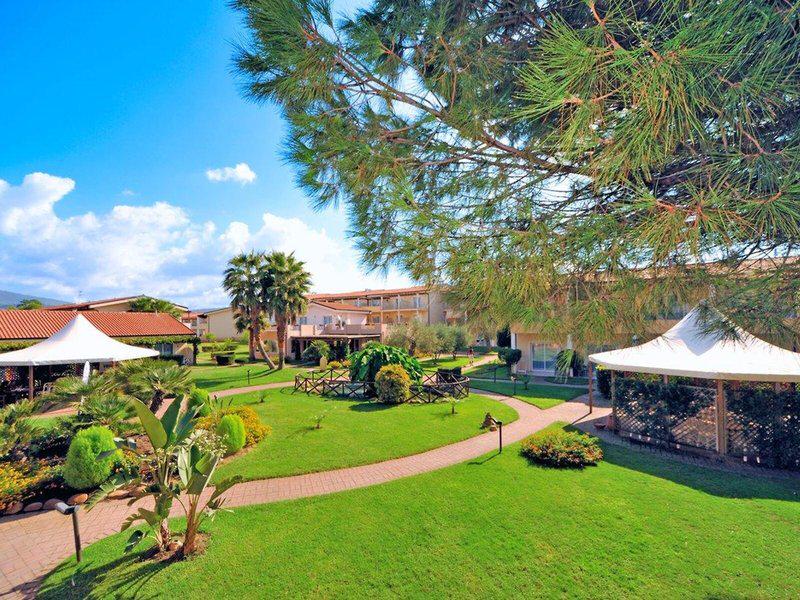 58F3F5F36DF8824488640C5461E61207