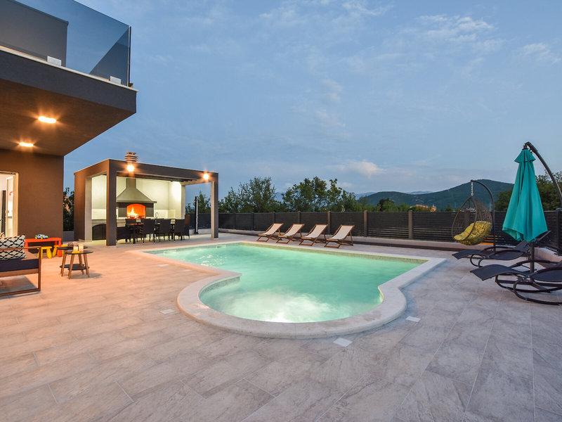 BF65C6E6DD56FB0162174F6C9050E6F0