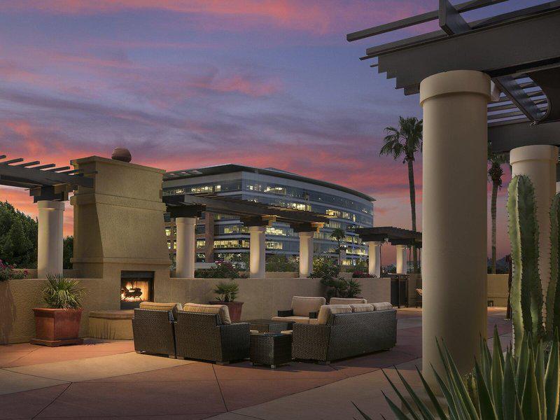 B4752DCE6D0D440D82A3BC5A768FFF62