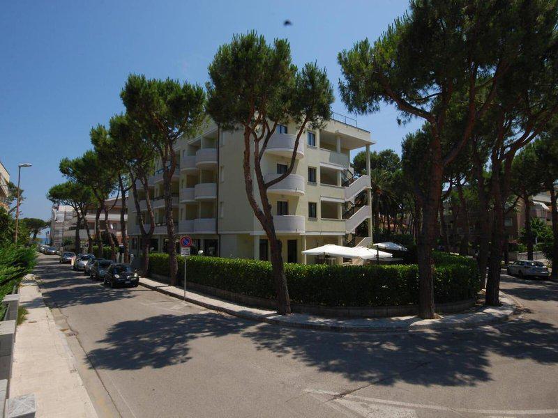 76AFBF20981825EE7167E2386C1C6646