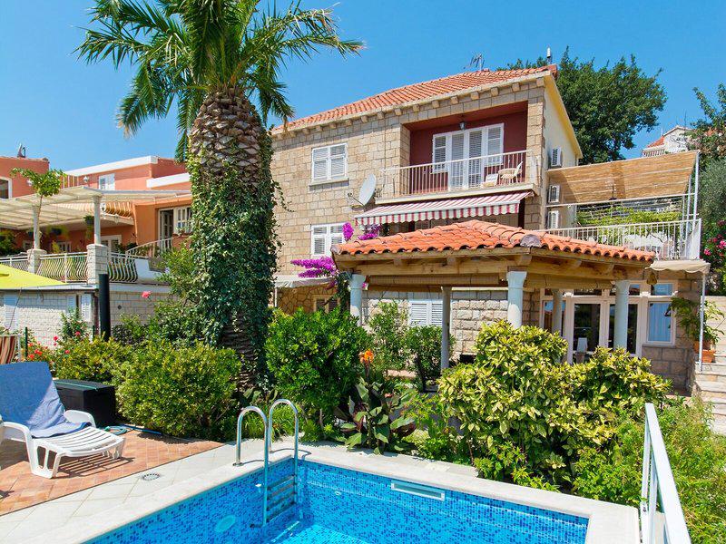 2885506A86DF0010E405EFCB6ACAD98C