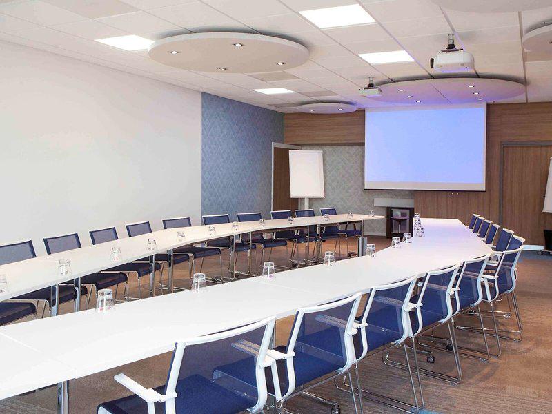 C046BDD471DC5689A602764133D04984