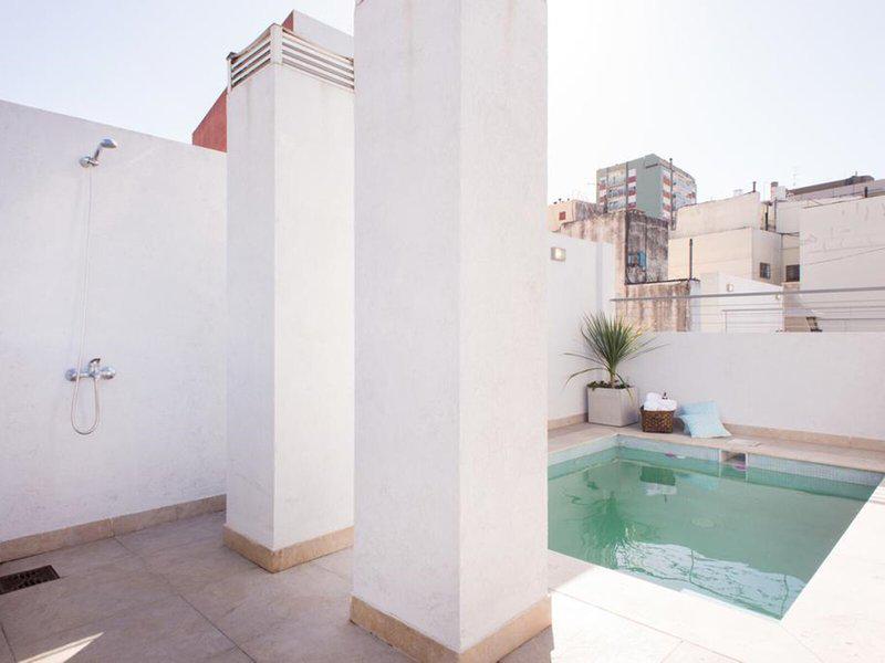 A9073831FA26364DEA60F1B333E14727