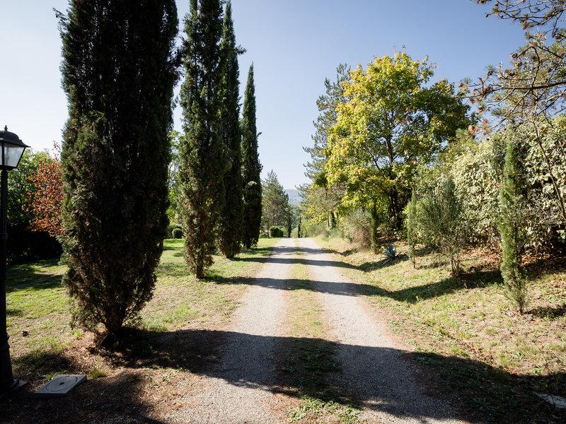 B66784559C7F1F93592F3049F74A2434