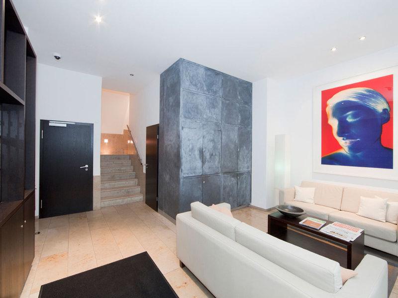 53F1D8BF6116FF35B7074513046FBA6E