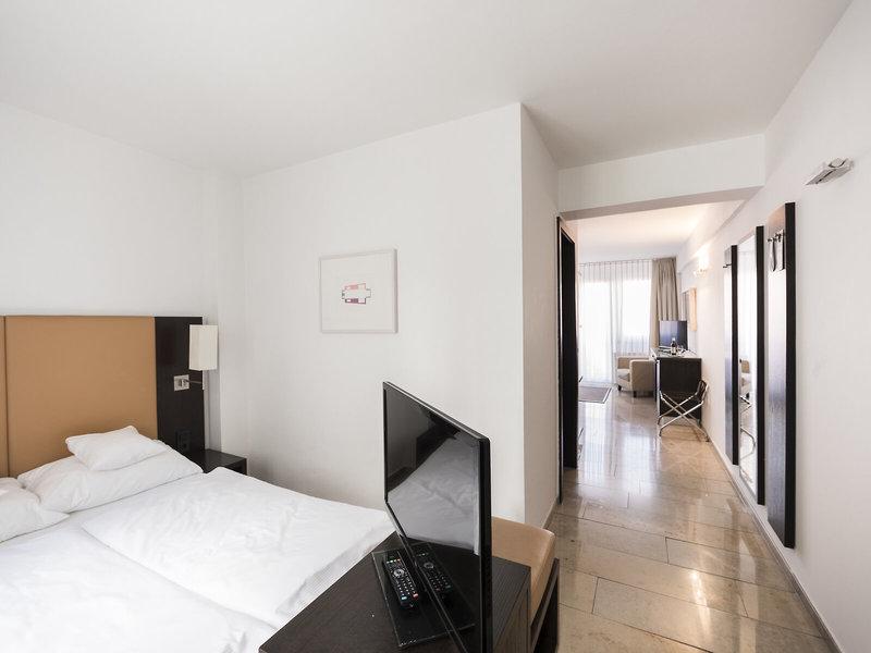 B6AC9BCF9D9E69ADF9249C8EFDA55679