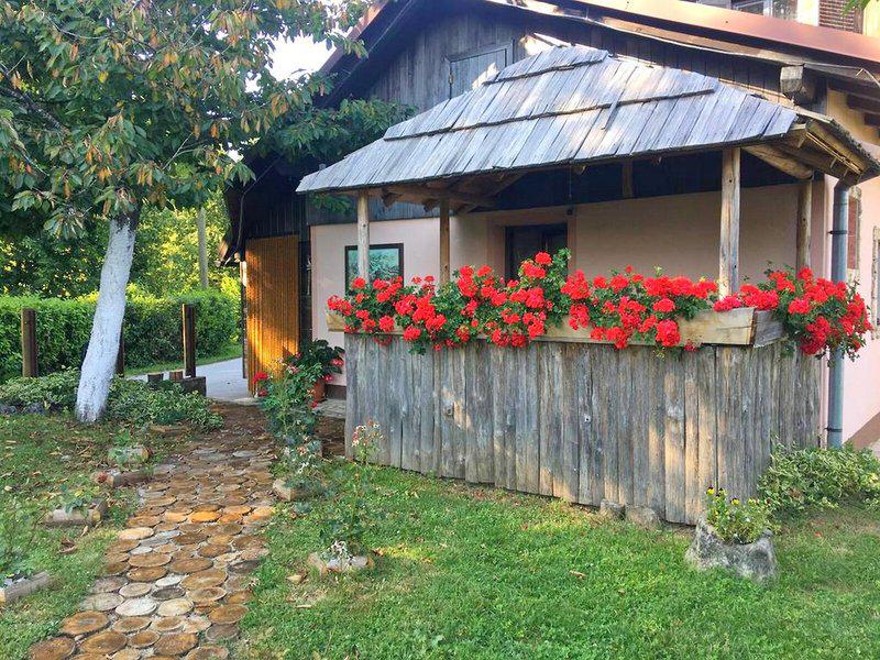 3A0921583037B0C714A4B4512A4E49E5