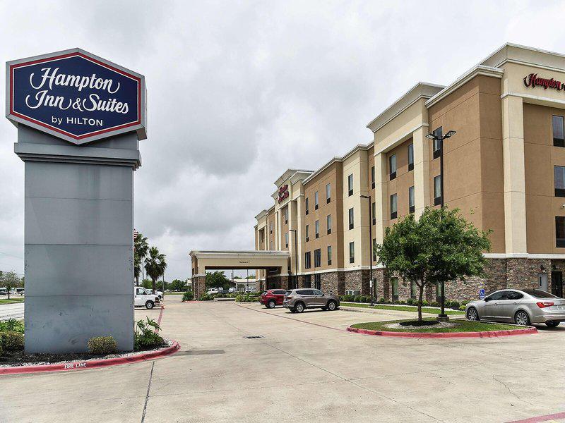 FF798AC3118AD5011E22ED26ADB7BA6D