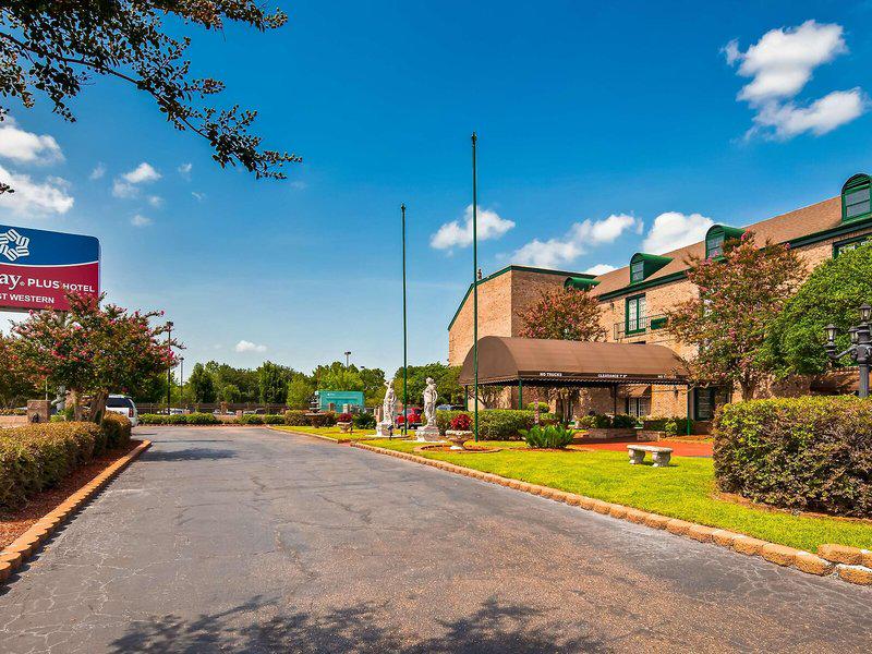 304F8B6B6A40EB7C7C3D5496D2F6CA15