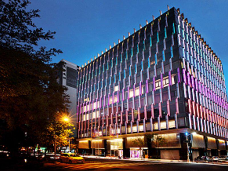 47B5A39ECF67AA37EF6A219C32A8A44C