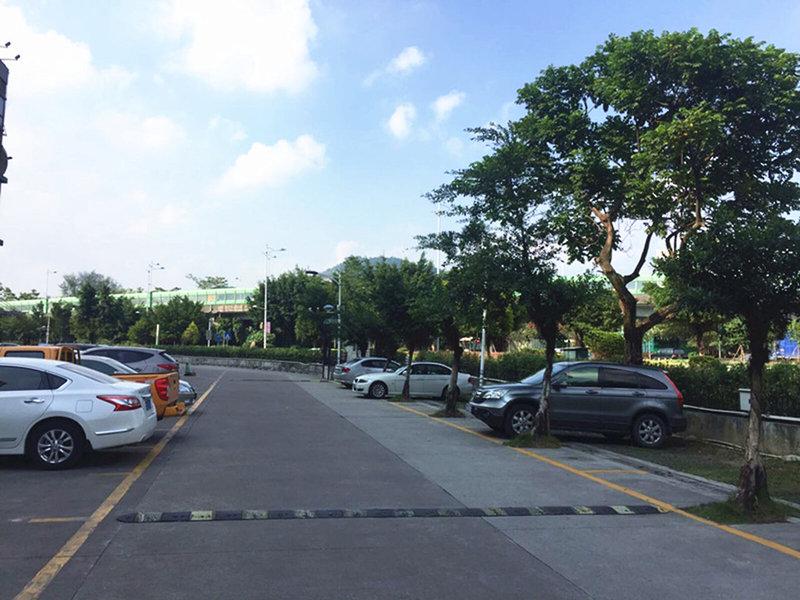 1DB0DAAC27C544032ADD197AA175C2ED