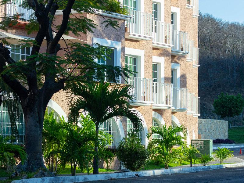 AAE3D3C48B2F96FB6D6462B5D4DC9984