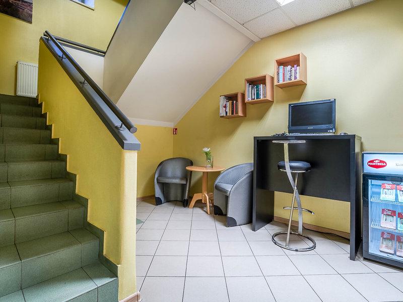 9C446398AB1D95FB55B671DE7E0F68DB