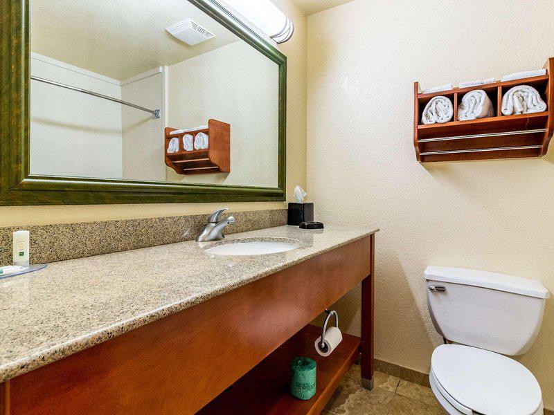 10B88067D564DBBBA42AECFC313238B0