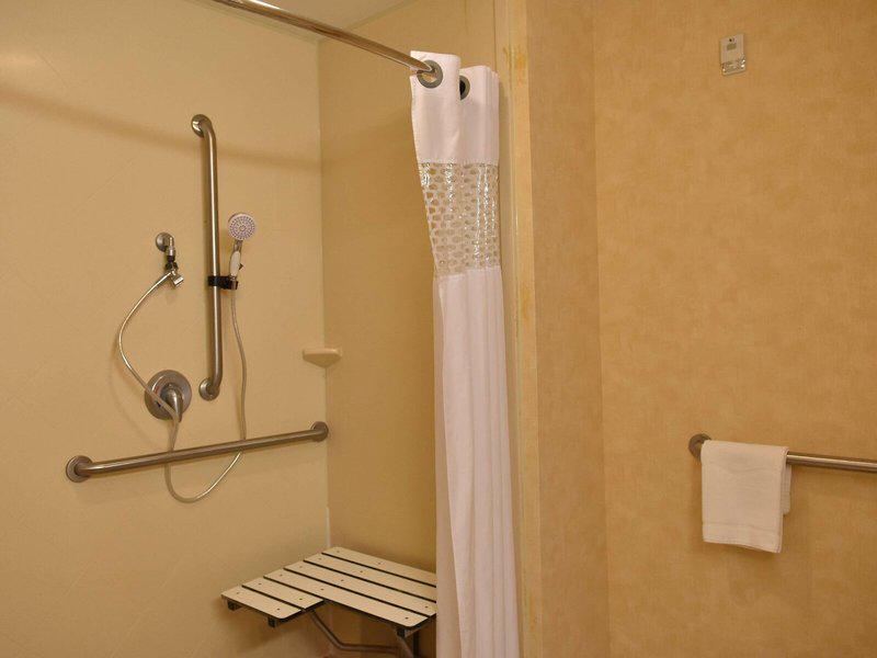 B51E9A4BB181FF251DECE17ABFCFFE92