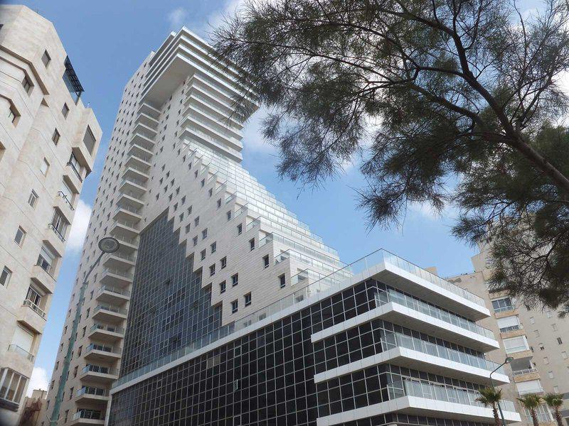 4E58231E7C09C0F0FF265329B70ED05D