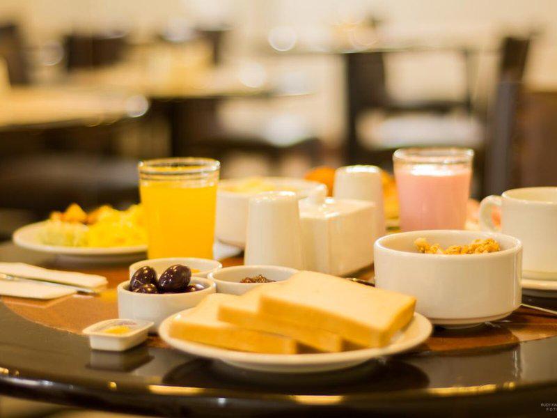 A2A9D27D2862C3ED87658E526A0CCBD6