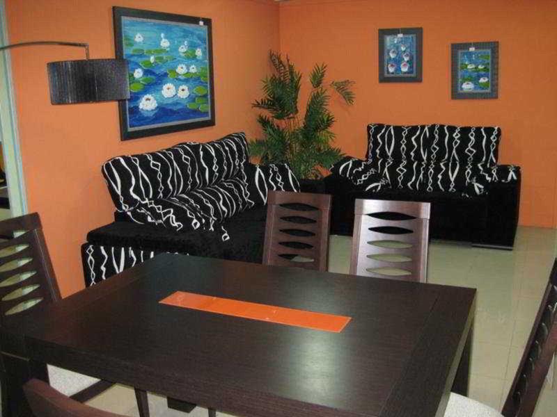 D5A98DAA4AB34B409297689B3BDEFE84