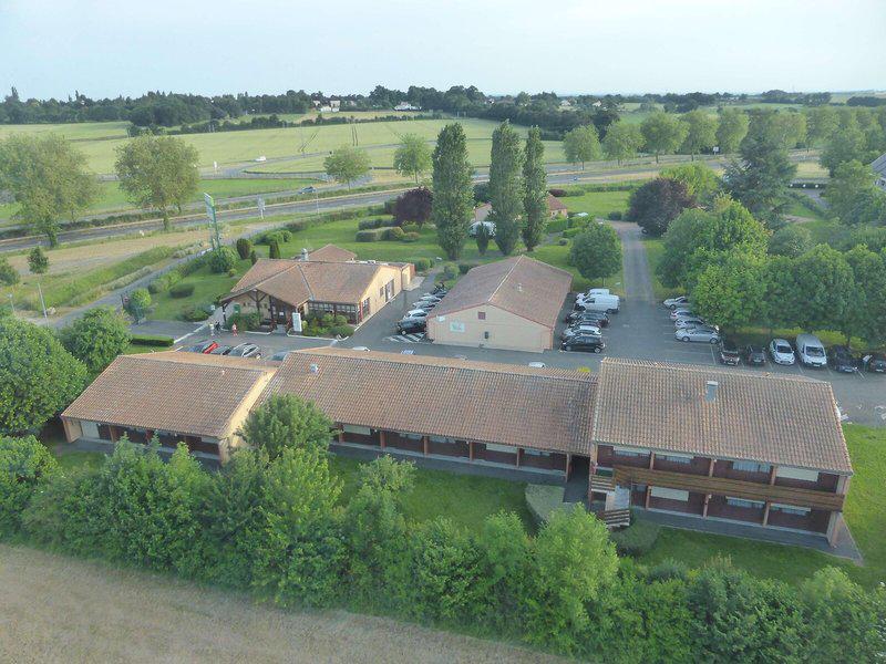 FAFB188D90E6DC7CE11F3EA1B8B44033