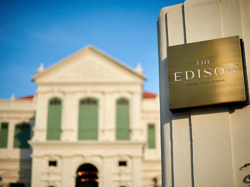 A2E2B8BF8C260BD2D9B09B4C717659B3