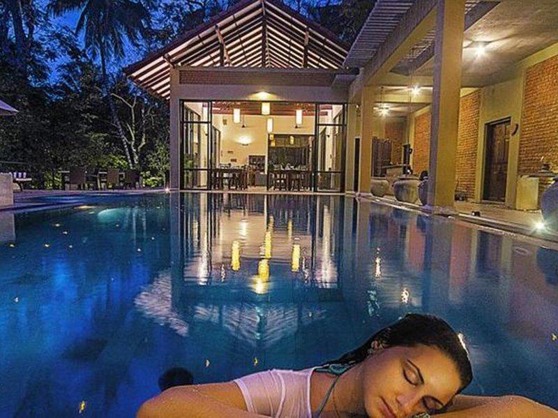 F5F68DE4CF1926884B97DB7C28D93AA7