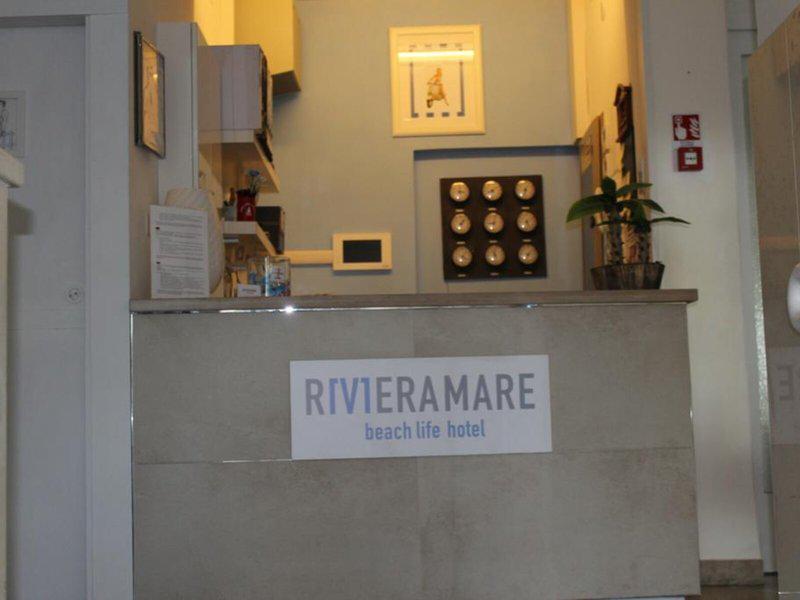 51BB81E190A1D2E71504CA7A14CF254D